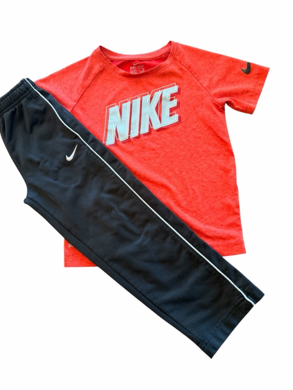 Nike Dri-Fit Outfit Set Boys 4 5T Red Shirt Black Pants Athletic